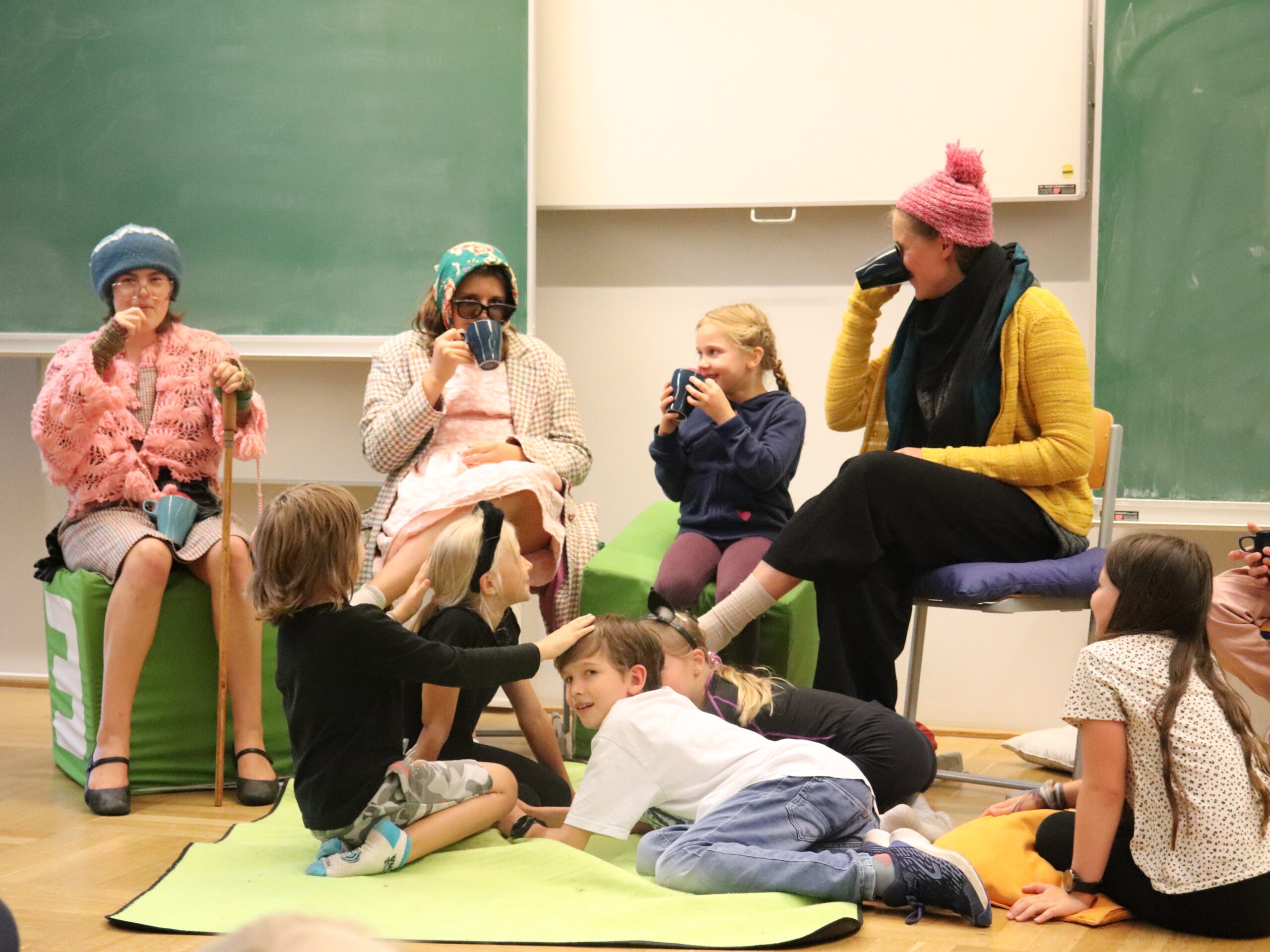 artists theater (w1 2024)